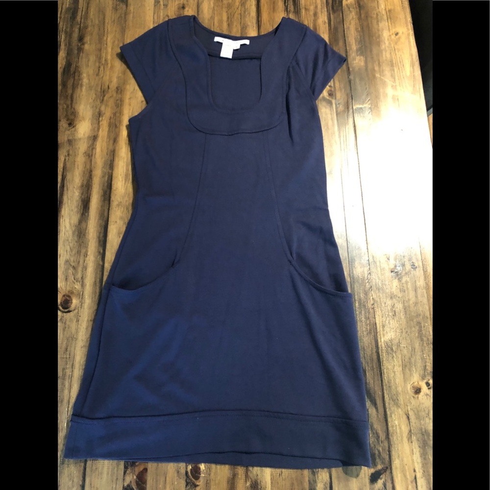 Blue dress with pockets